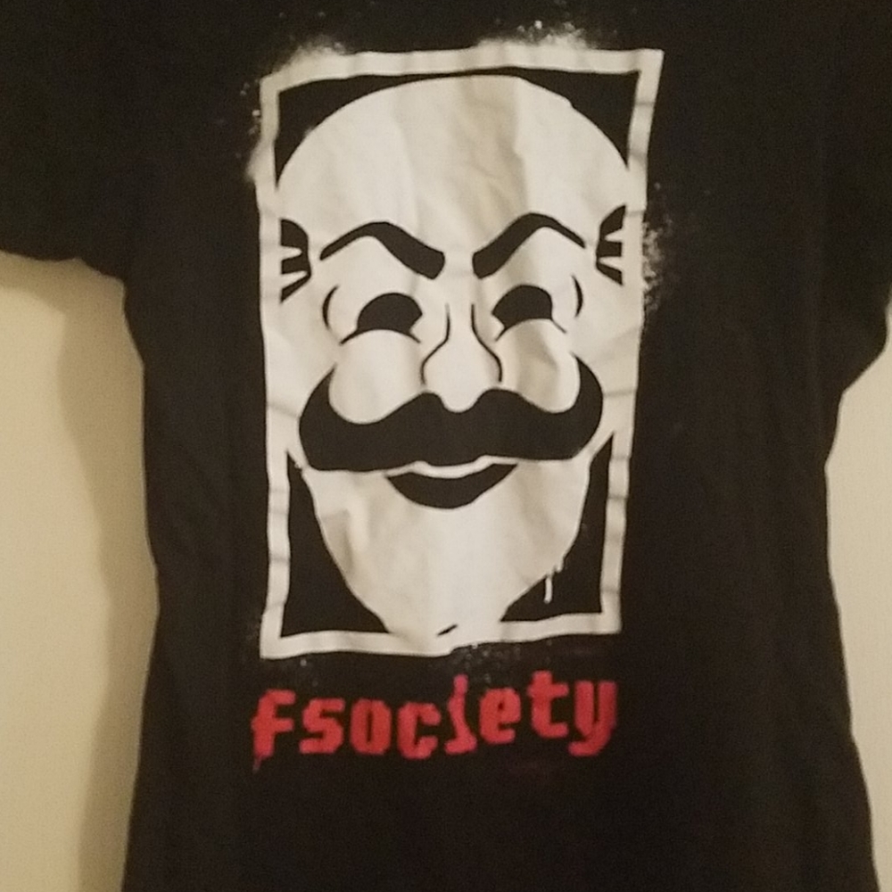 Women's Lootcrate Mr. Robot shirt